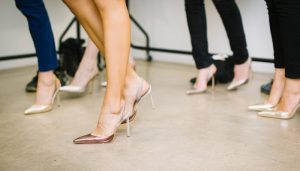 How to walking heels | 7 Amazing tips for learning to walk in high heels