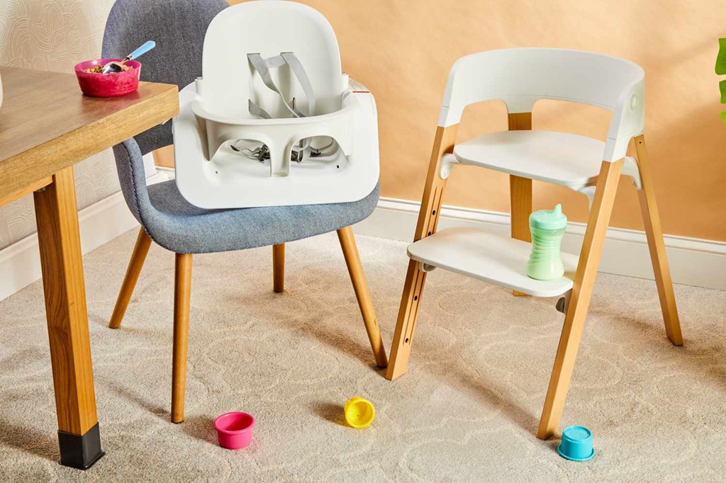 Best High Chair for Small Spaces With Reclining Option